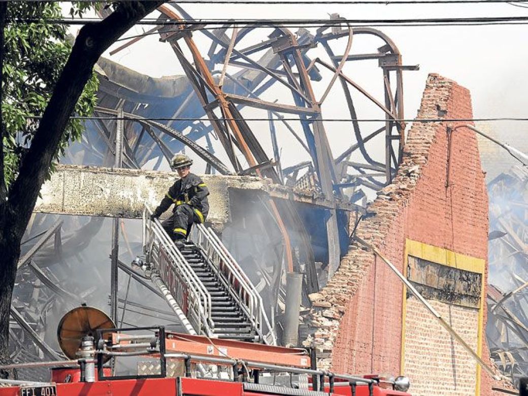 A 5 años del incendio en Iron Mountain, hay 12 procesados y ningún detenido | Perfil