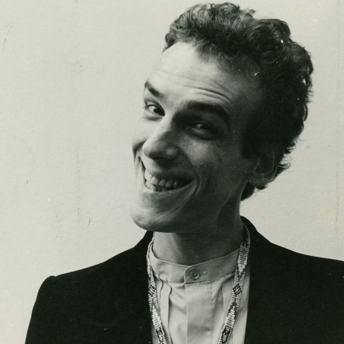 Las 70 Frases Mas Hermosas De La Poesia De Luis Alberto Spinetta