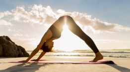 El beneficio oculto del yoga: mejora el rendimiento sexual