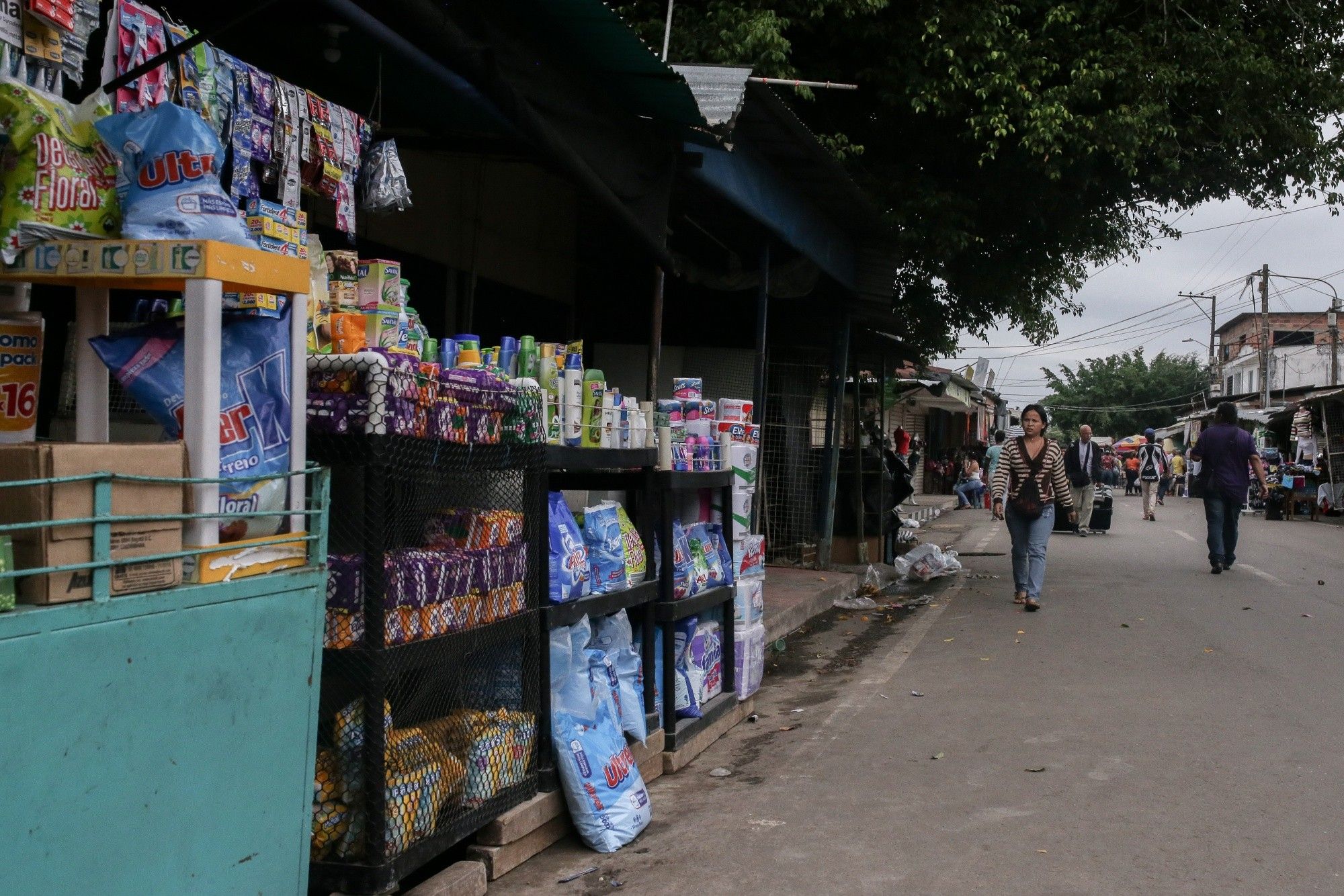 Fuel Smugglers Operate On Border As Maduro Blocks Aid 