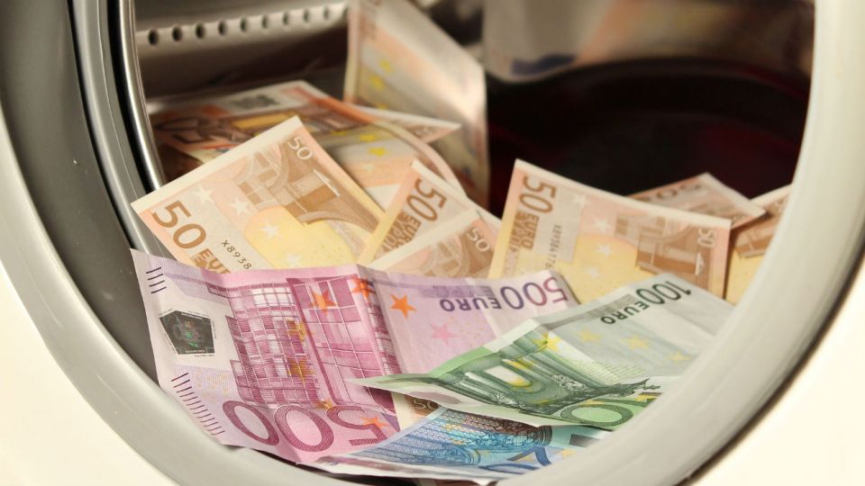El lavado de dinero preocupa a la Unión Europea.