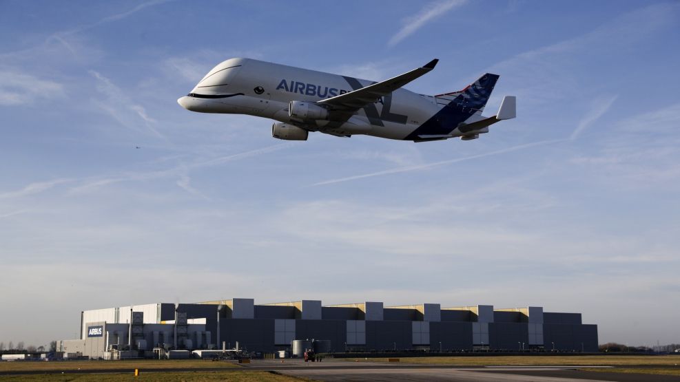 Airbus SE Scraps A380 Superjumbo Jet Production