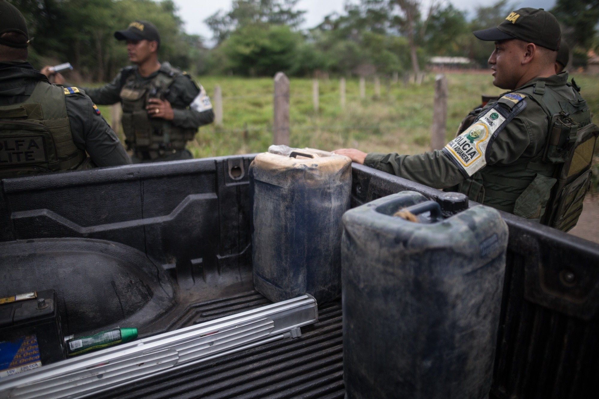 Colombian Police Forces Patrol Smuggling Routes On Border As Maduro Blocks Aid