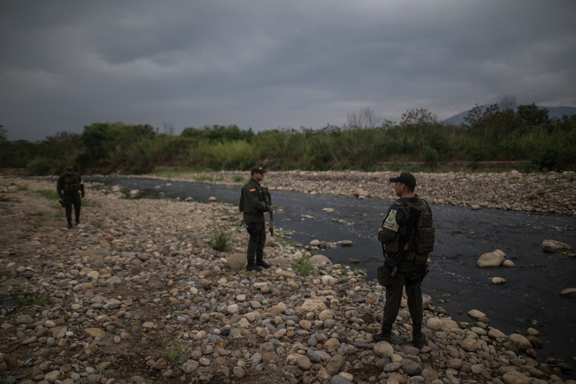 Colombian Police Forces Patrol Smuggling Routes On Border As Maduro Blocks Aid