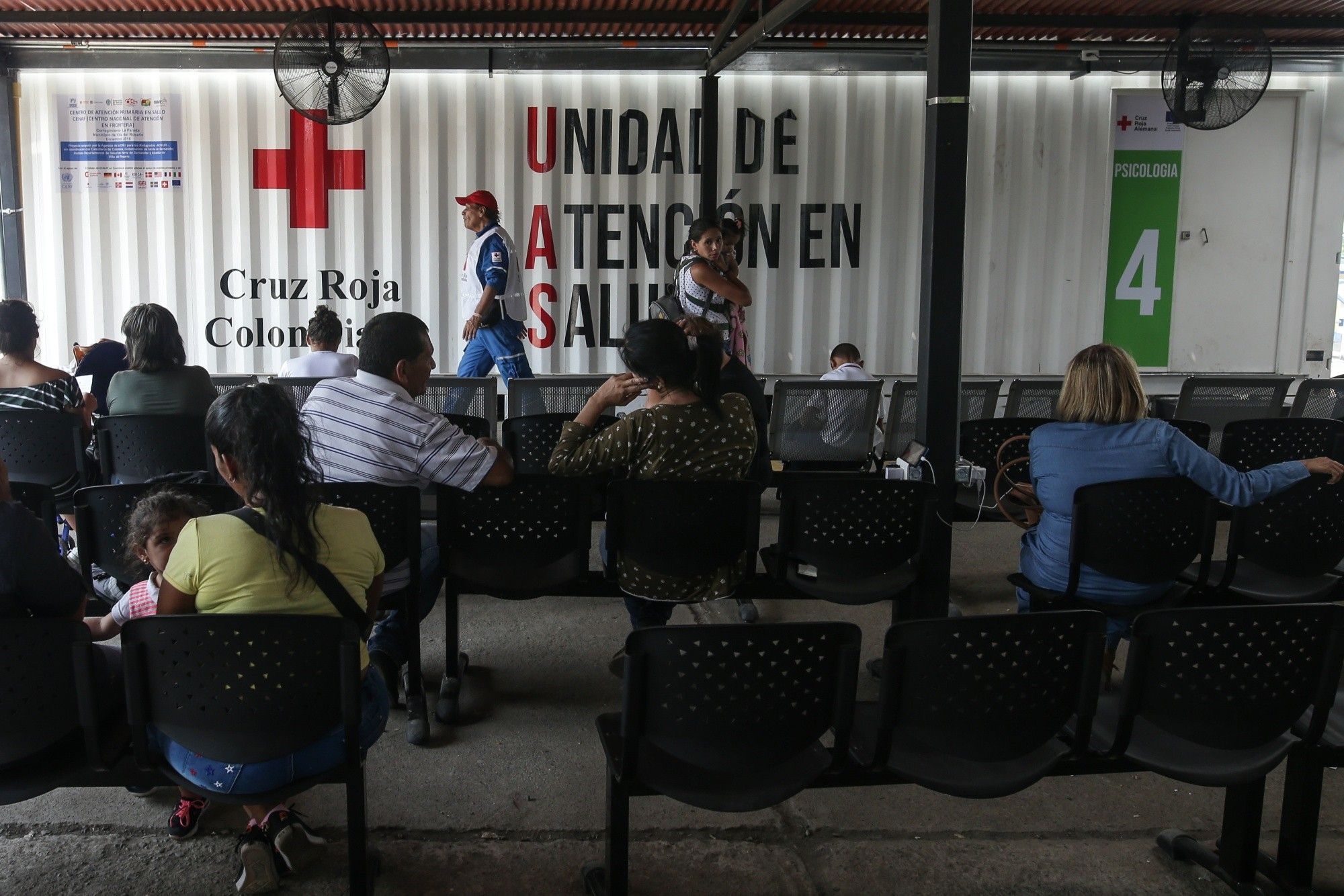 Border City Prepares To Receive Humanitarian Aid As Lima Group Calls On Venezuela Armed Forces To Allow Aid Through 