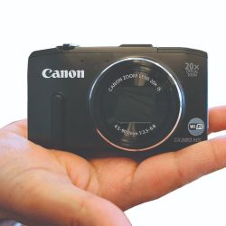 En el mundo de las cámaras de fotos digitales, la variedad de modelos disponibles es enorme. Repasamos los principales tipos y cuáles son sus elementos más importantes. 