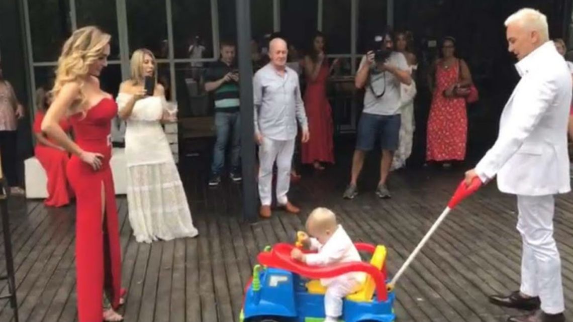 Flavio Mendoza se reconcilió con Fátima Florez en la gala de CARAS en Carlos Paz