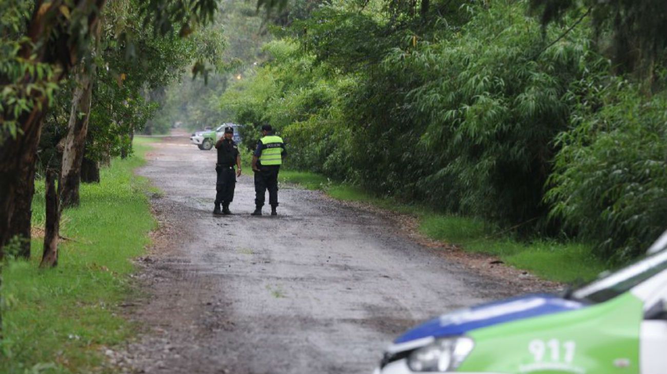 Jaitt fue encontrada muerta en la madrugada. Se presume que cinco hombres habrían estado en la habitación, aunque sólo dos se comunicaron para pedir asistencia médica.