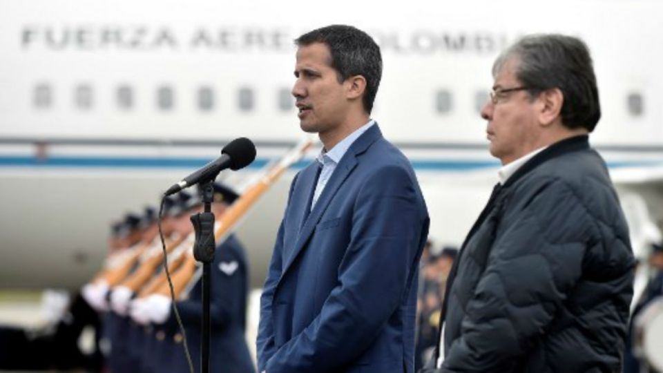 Juan Guaidó llegó a Bogotá. Se reunirá este lunes con el Grupo de Lima.