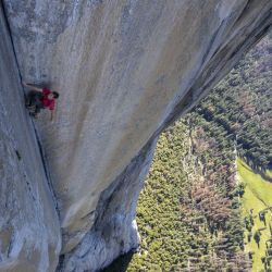 El documental Free Solo, que acaba de ganar un Oscar, retrata la odisea de un escalador solitario en modalidad sin cuerda.