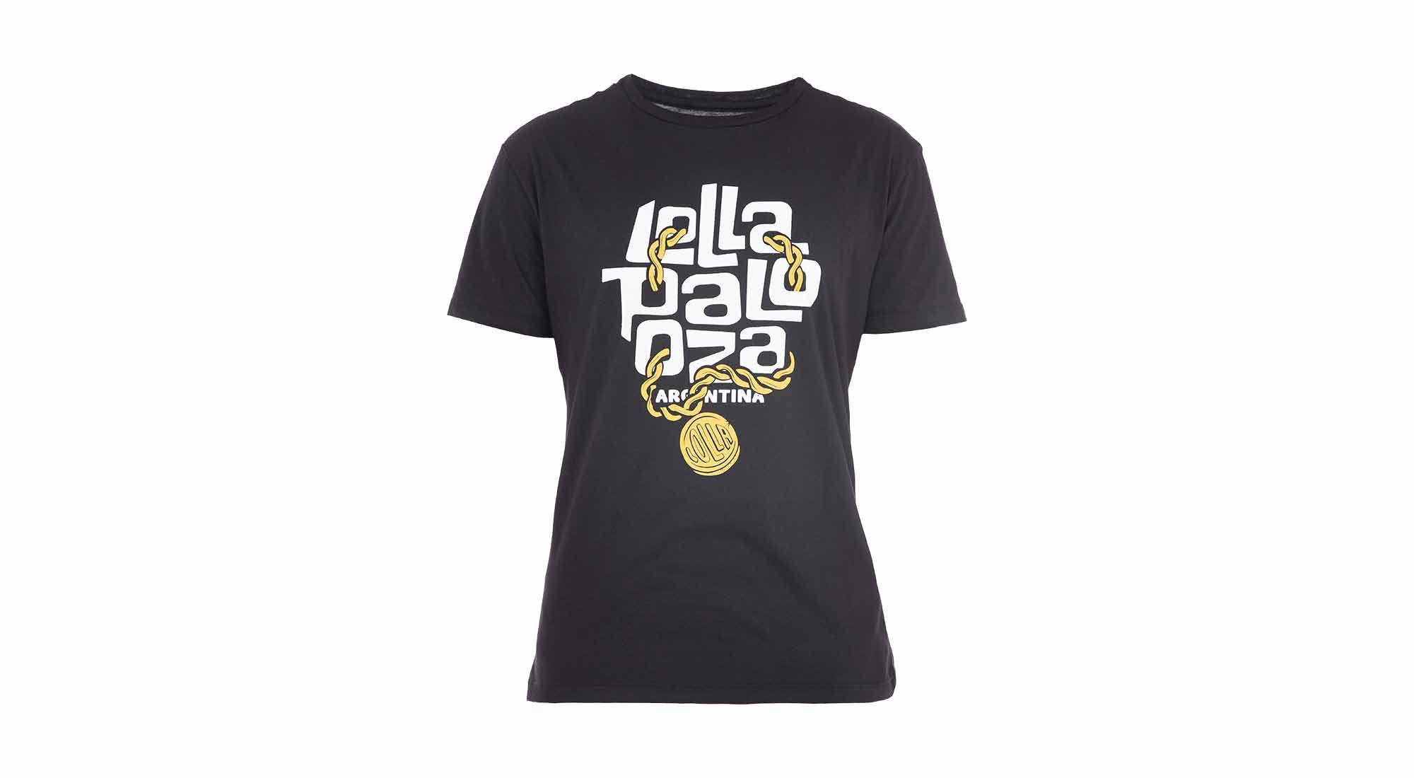 Para los amantes de la indumentaria, todos los años Lollapalooza sorprende con una gran colección de Merchandising con diseños característicos y exclusivos de ropa y accesorios.