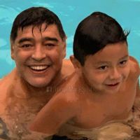 Diego Maradona y Dieguito Fernando.