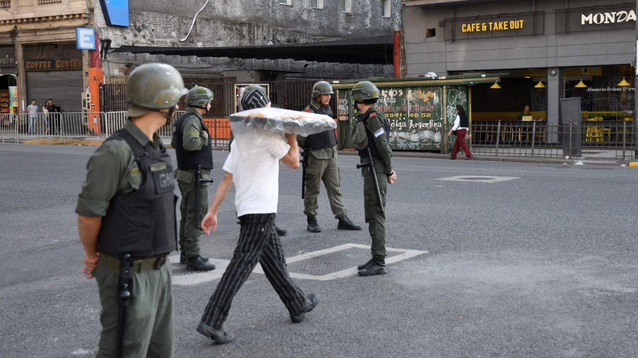 El corte de calles en cercanías al Congreso se extenderá hasta las 13 aproximadamente.