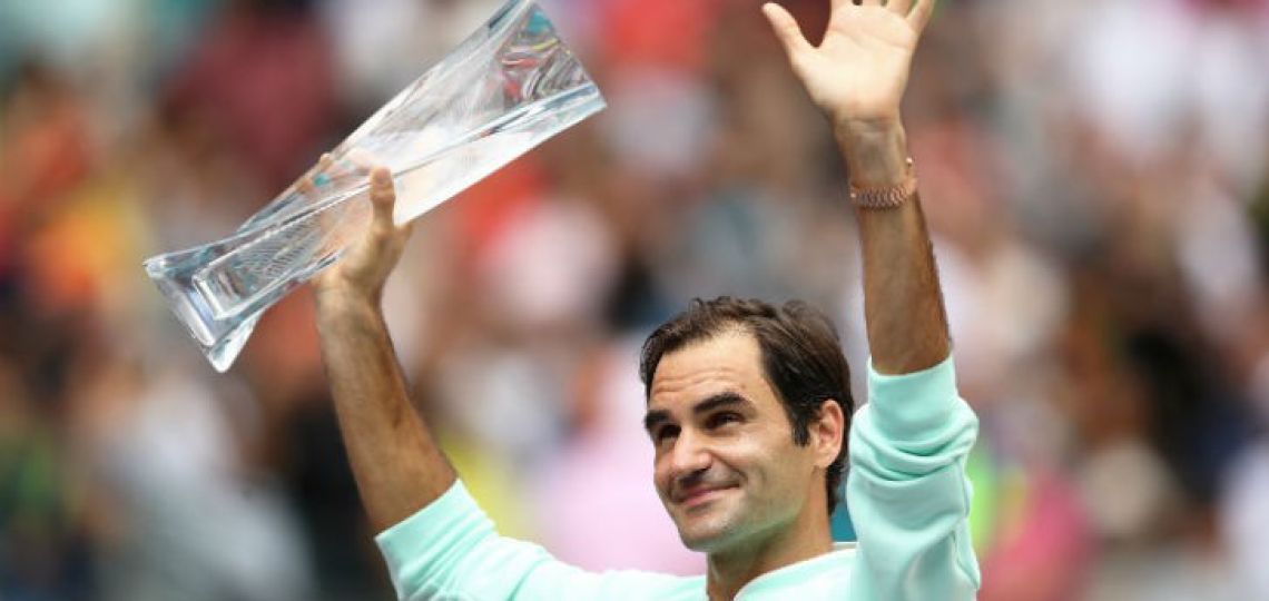442 Federer aplastó a Isner y alzó otro trofeo en Miami