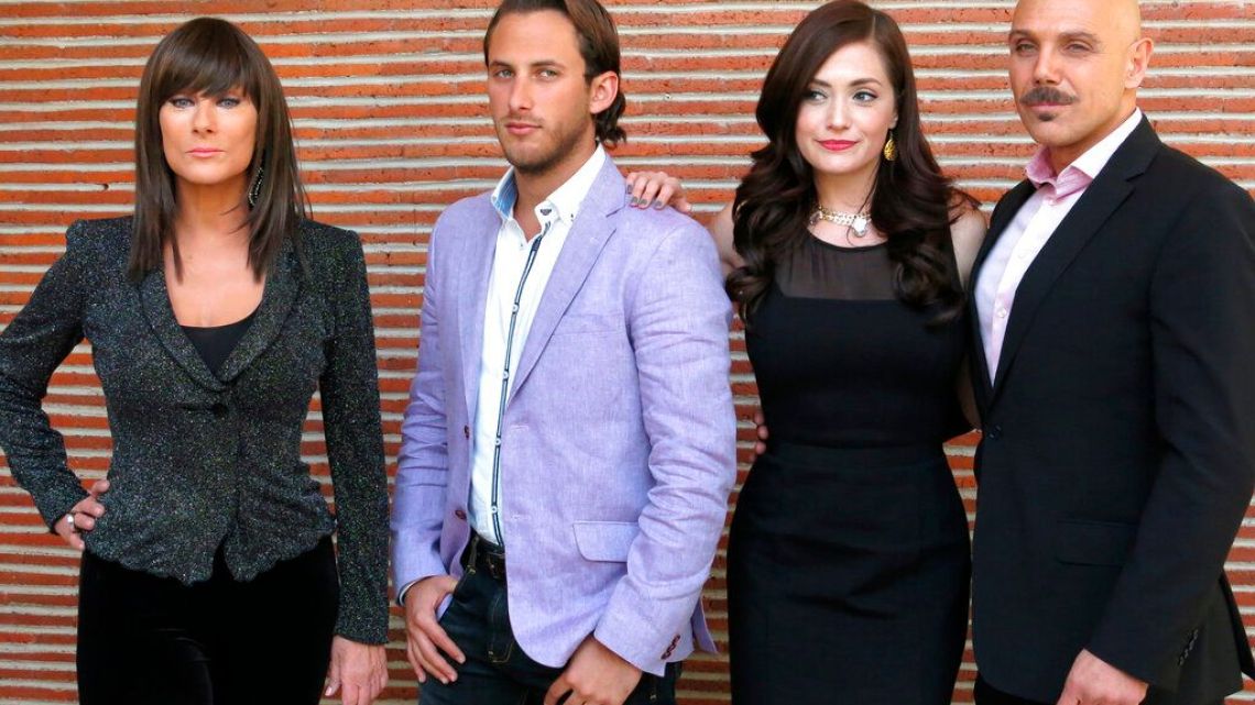 Actress Christian Bach and, from left to right, Sebastián Zurita, Lisette Morelos and Manuel Landeta of Telemundo's telenovela “La impostora”, 8th of February 2014 