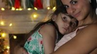 Historia de la madre que le devolvió la esperanza a su hija con una rara enfermedad