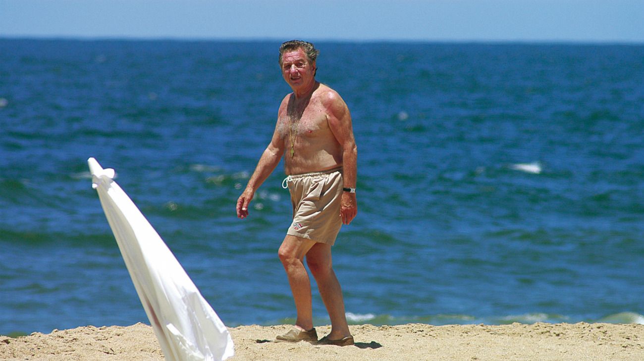 Franco Macri había nacido en Roma, Italia, el 15 de abril de 1930 y llegó a Buenos Aires a los 19 años, junto a dos hermanos. En Argentina ya estaba afincado Giorgio Macri, su padre, quien se había separado de su madre. 