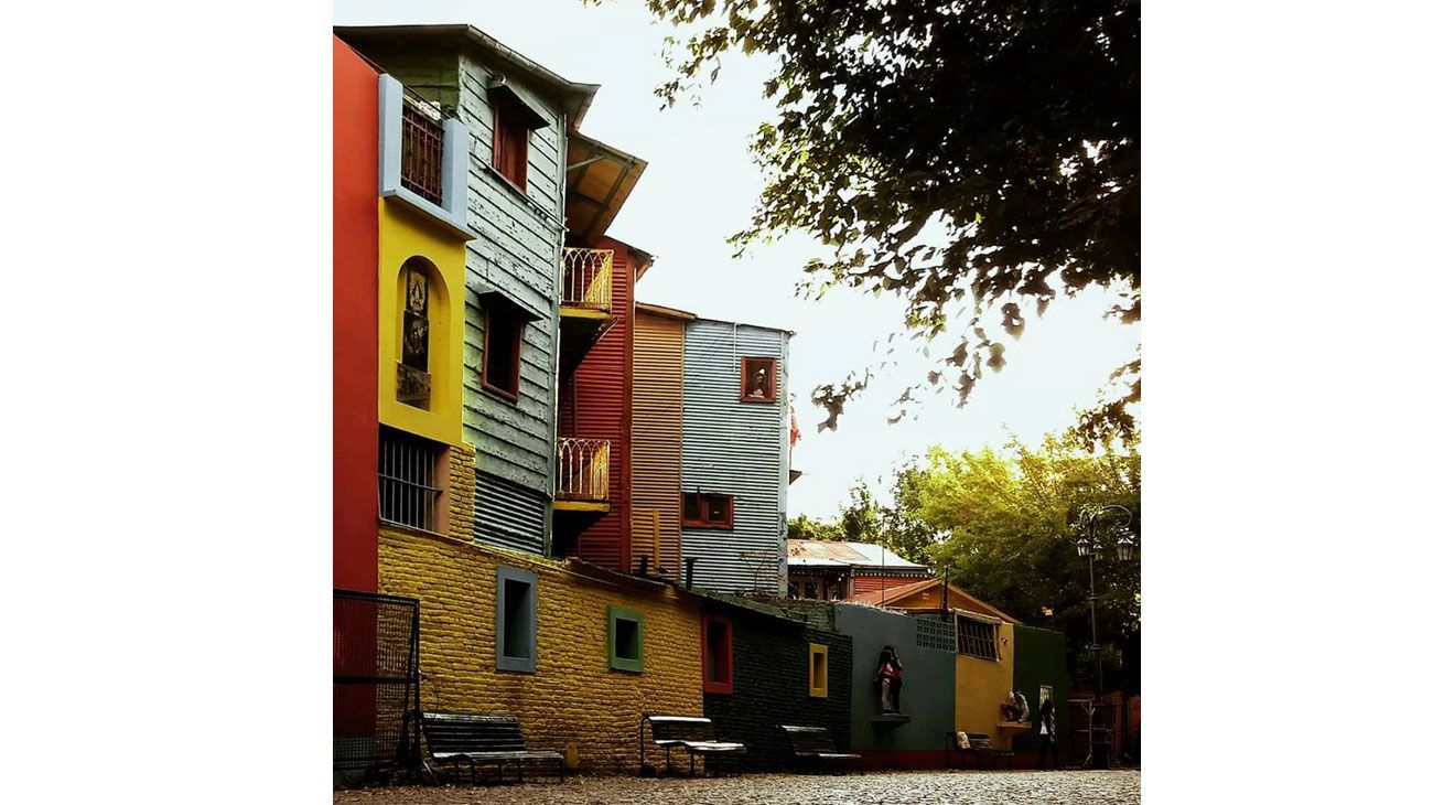  "El pasaje Caminito encierra algo así como la esencia espiritual de La Boca"; sostuvo Hernán Giralt, intendente de la Ciudad de Buenos Aires, el día de la inauguración, en octubre de 1959.