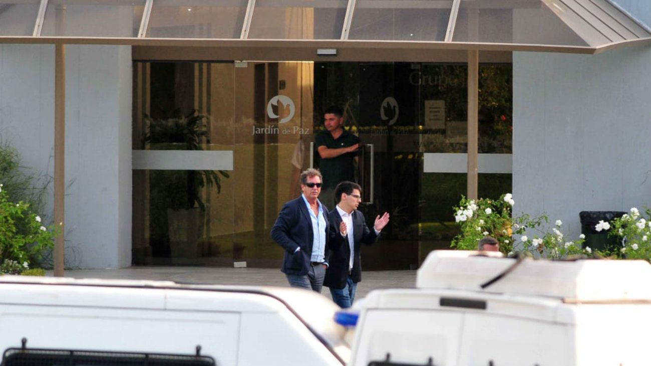 Último adiós: el funeral de Fraco Macri en el Cementario Jardín de Paz de Pilar.