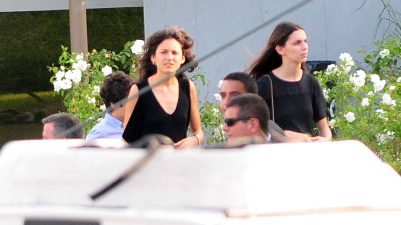 La hija de Mauricio Macri en el funeral de Franco Macri.