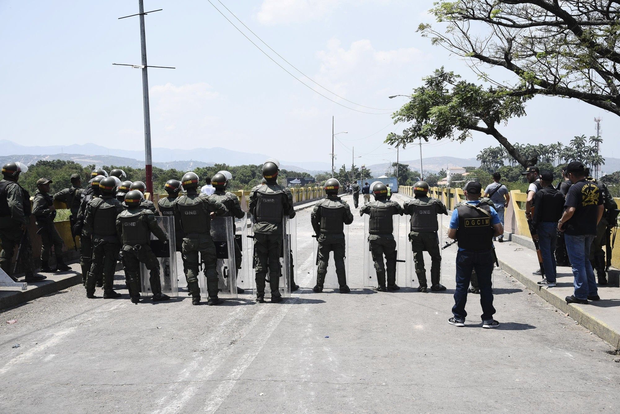 Pro-Opposition Demonstrators Protest After Failed Attempt To Deliver Humanitarian Aid