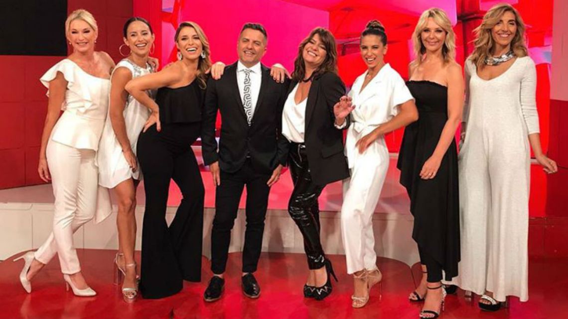 Ángel de Brito desató una nueva guerra entre sus panelistas