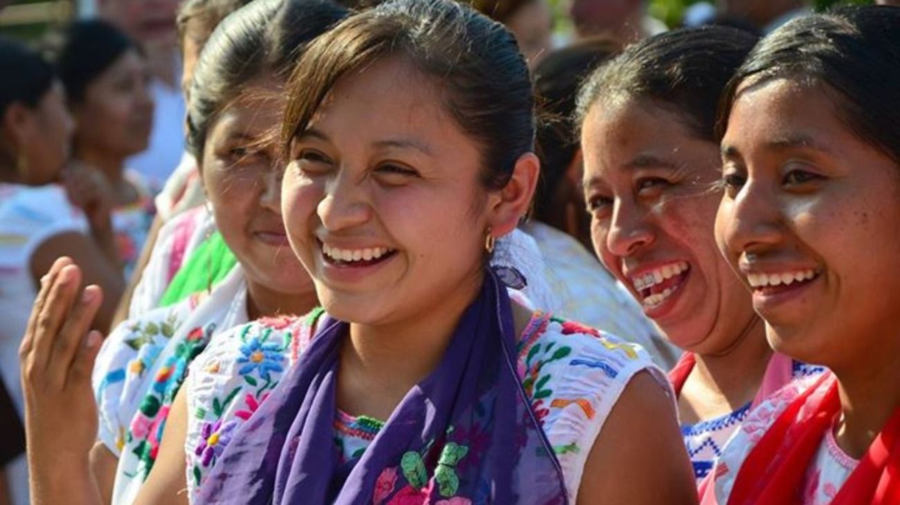 El mercado laboral y las mujeres en México.