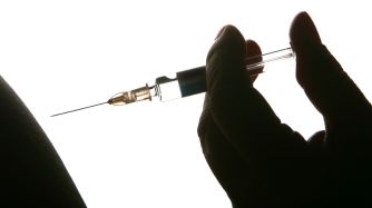 vacunas malaria dengue zika