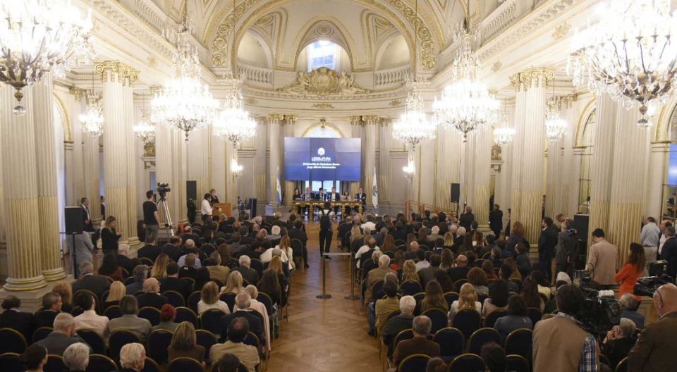 12032019 Legislatura Ciudadano Ilustre Fontevecchia