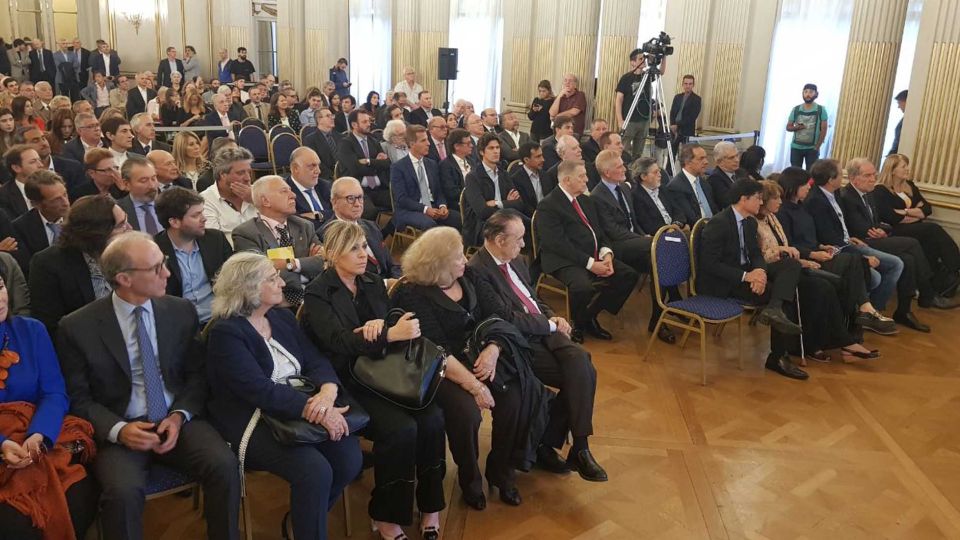 Invitados y oradores