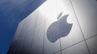 Apple Races to Get Studios Signed Up for New Streaming Service