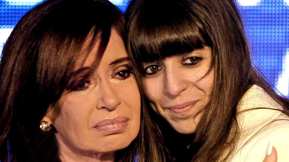 Cristina y Florencia Kirchner video twitter