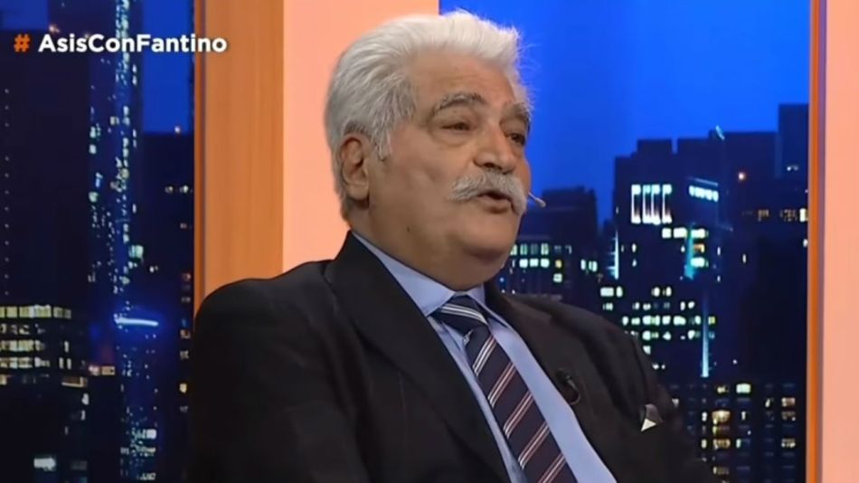El escritor Jorge Asís en el piso de Animales Sueltos con Alejandro Fantino.