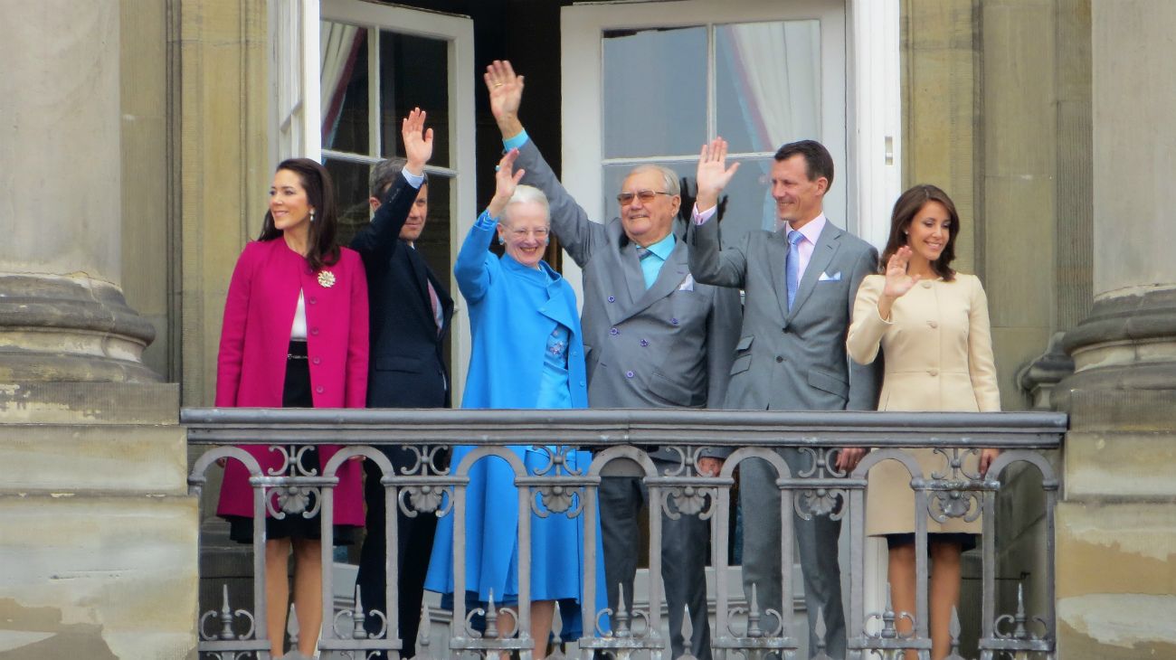 La reina Margarita II y la Familia Real de Dinamarca.