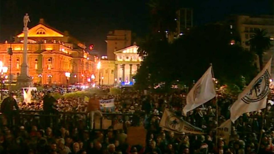 La movilización copó la zona de Tribunales.