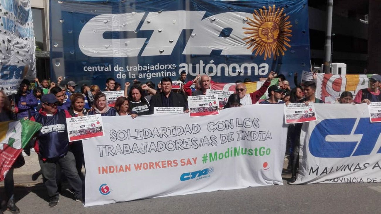 Protestan en Puerto Madero por los conflictos de trabajadores en India. 