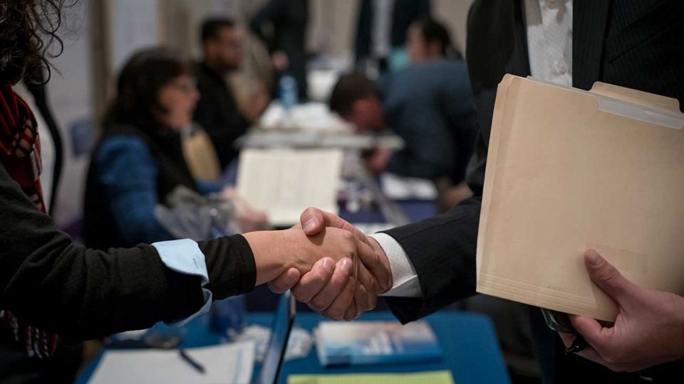 desempleo, cómo conseguir trabajo.