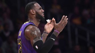 lebron james 240319