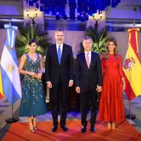 Los looks de Juliana Awada y la Reina Letizia