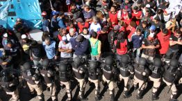 Protesta Piquetera en Puente Pueyrredón la semana pasada