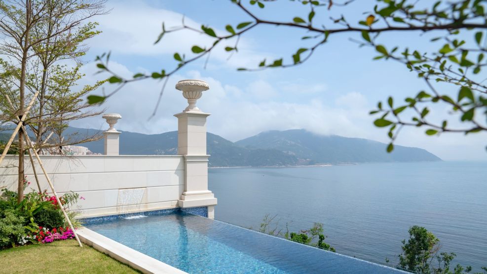 Ready-to-Move-In Mansions for Just $75 Million in Hong Kong