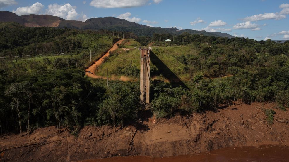 Brazil Bans Upstream Mining Dams After Vale's Latest Spill