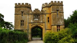 Uno de los tantos castillos que se pueden apreciar en el camino.