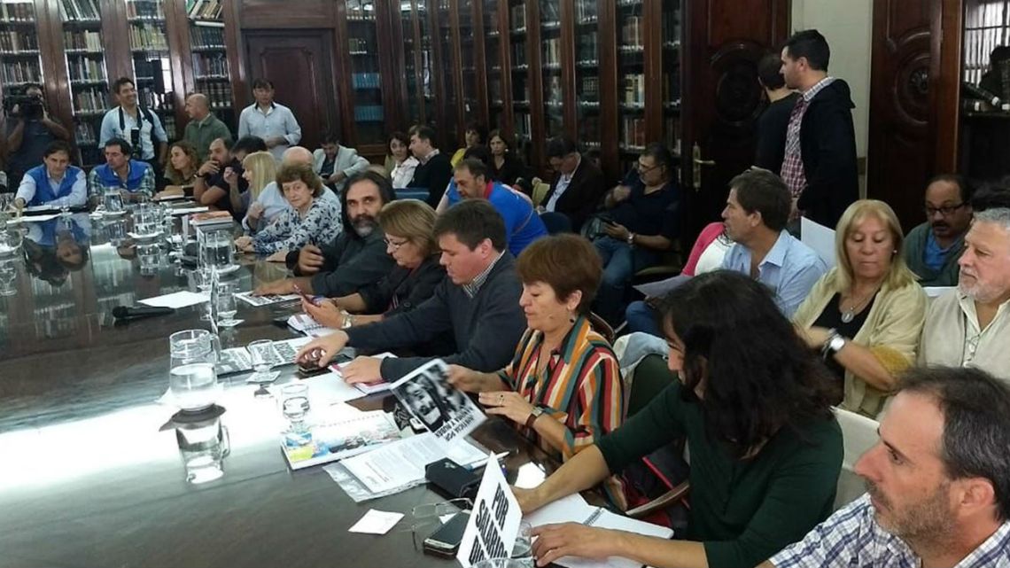 Paritaria docente: los gremios bonaerenses dan una respuesta a Vidal ...