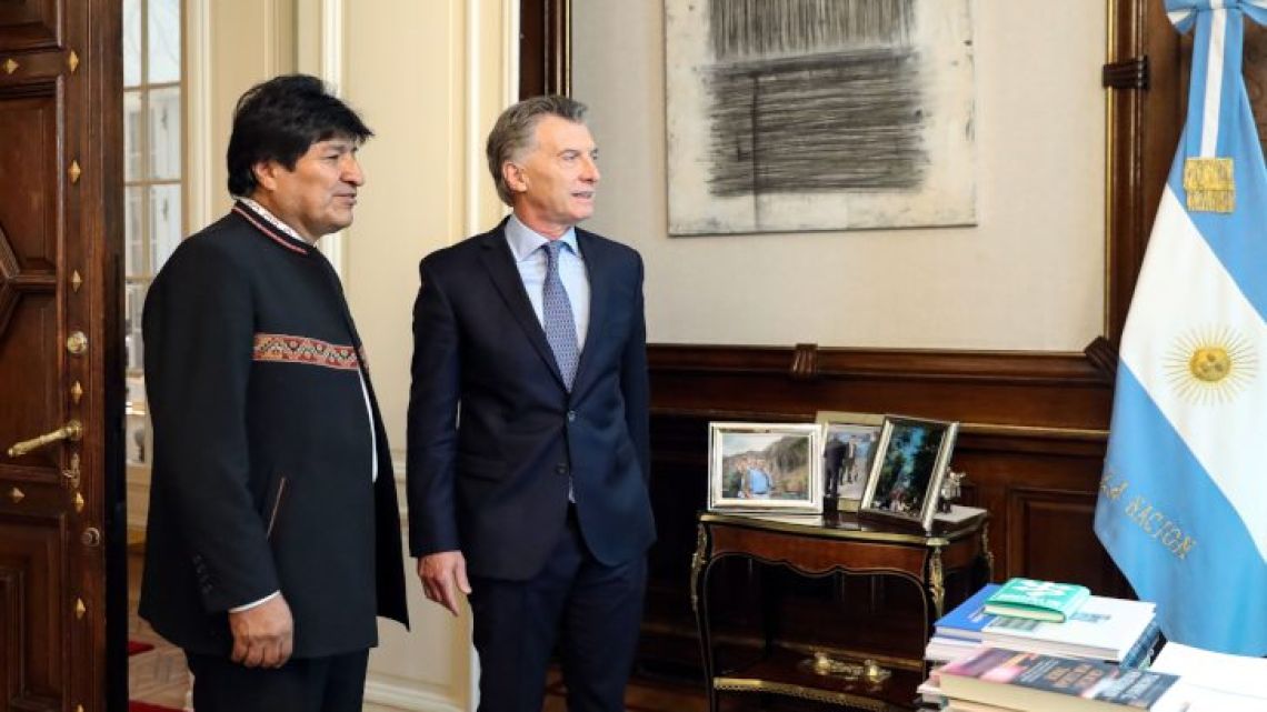 macri-y-morales-en-casa-de-gobierno