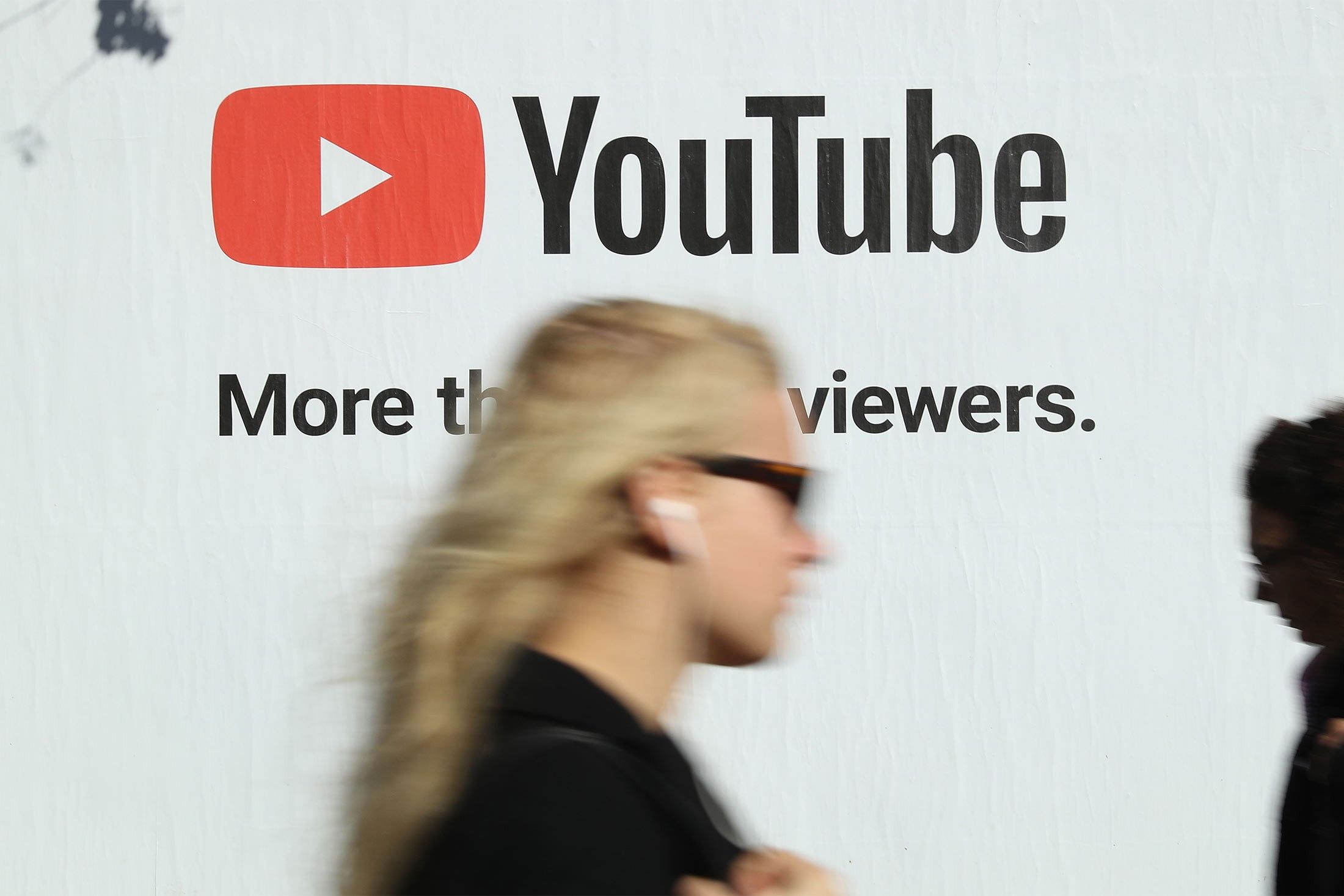 YouTube Billboard Advertisement