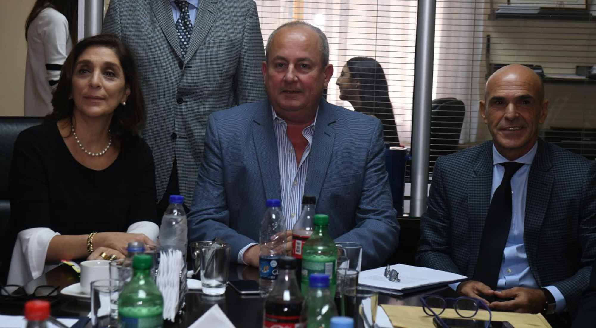 Gustavo Arribas, y su número dos en la AFI, Silvia Majdalani, se presentaron en la Comisión Bicameral de Inteligencia del Congreso.