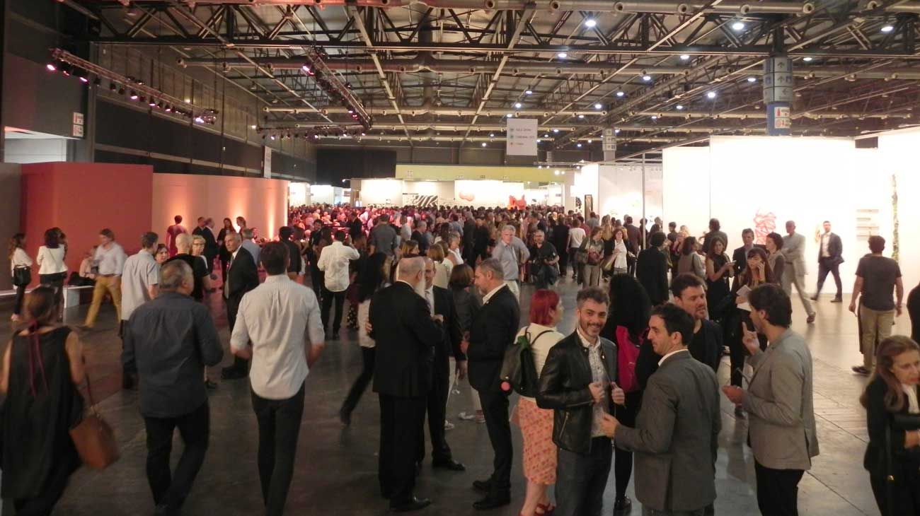 Inauguró la edición 2019 de la feria arteBA