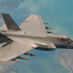 El F-35C fue construido para reemplazar a los experimentados F/A-18.