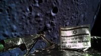 Una foto de la luna sacada por la sonda israelí Beresheet antes de estrellarse contra terreno lunar.